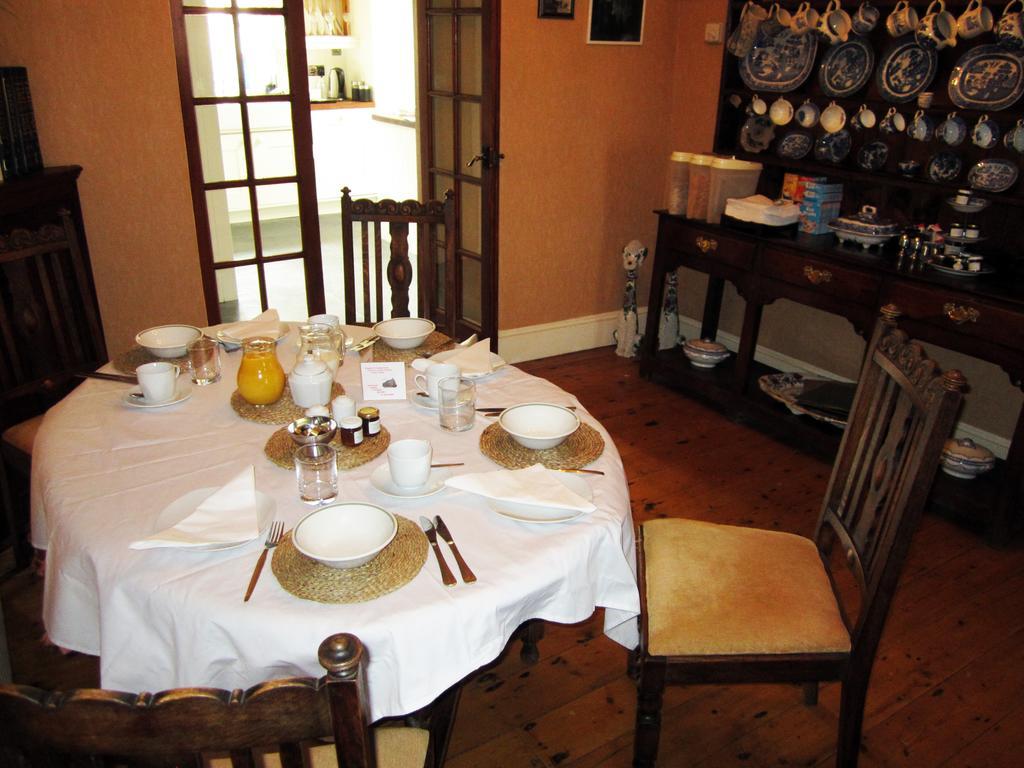 Bed and Breakfast Beechwood House Нью-Ки Экстерьер фото